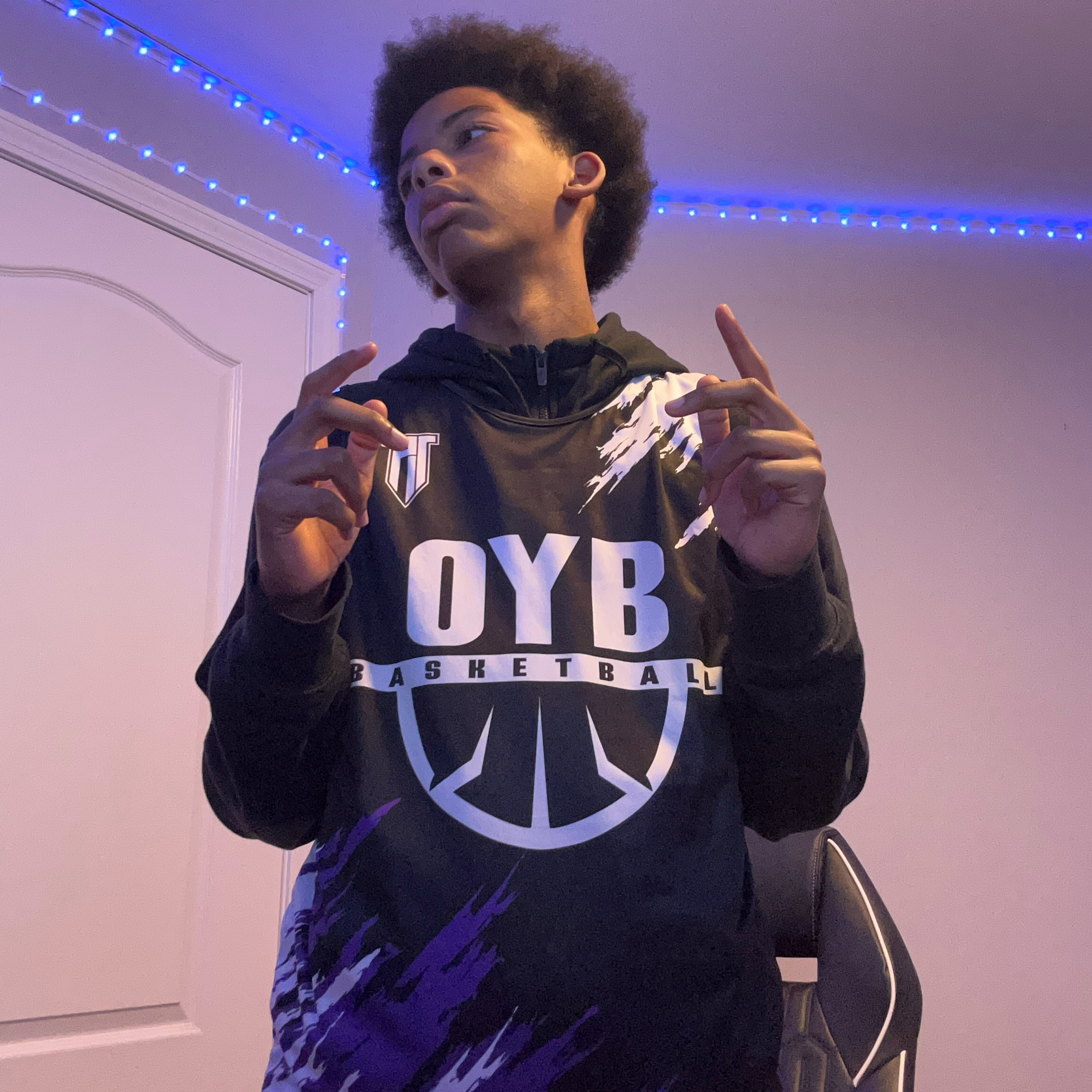 apple_user_1735140756